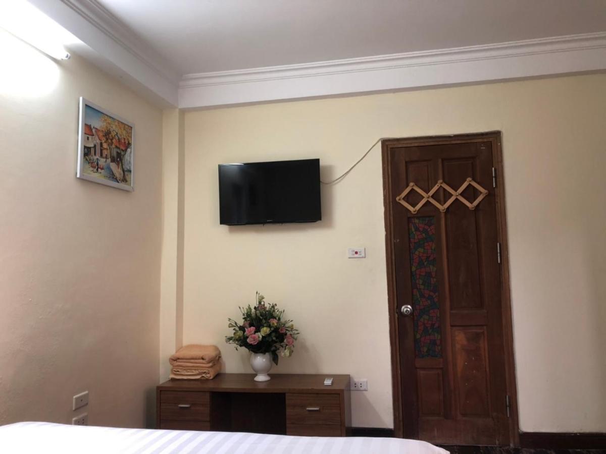 Vietnam Apple Homestay Ханой Екстериор снимка